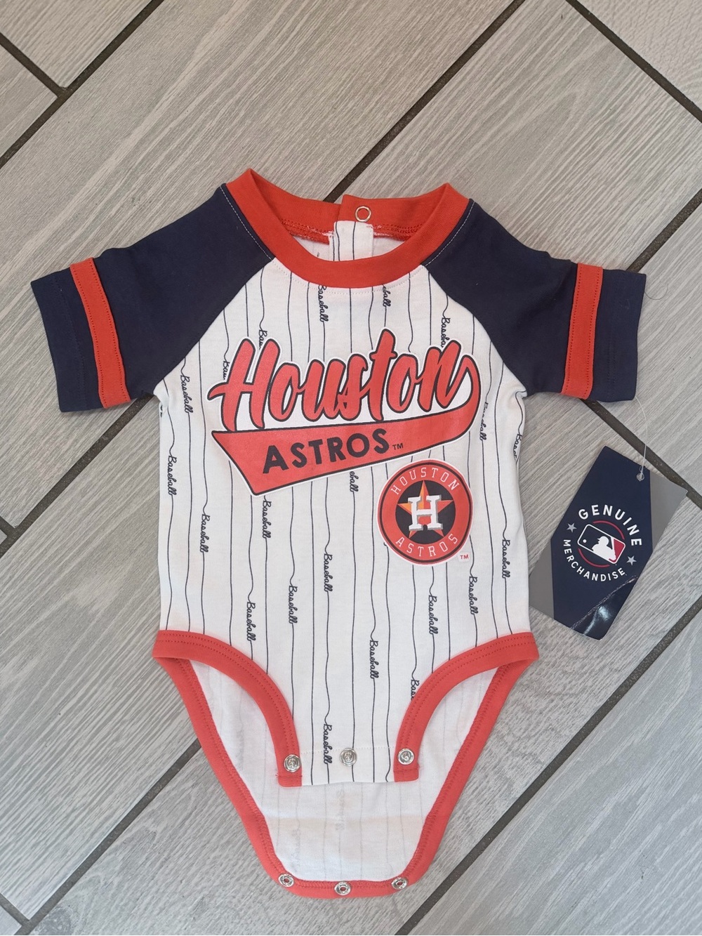 MLB Houston Astros baseball Infant Bodysuit in Navy, White & Orange (0-3months)